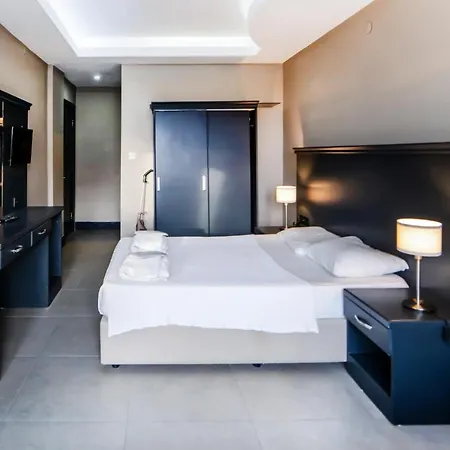 Apartamento Studio Flat With Jacuzzi In