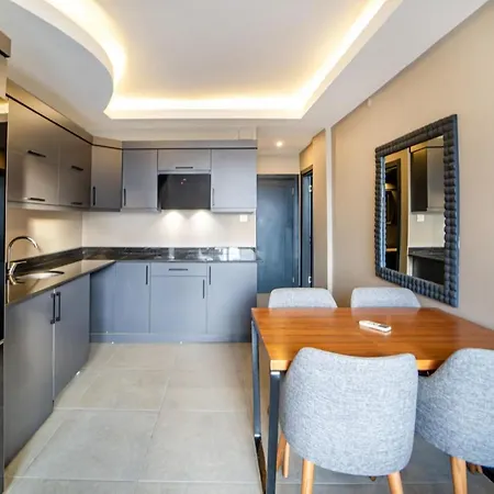 Apartamento Studio Flat With Jacuzzi In